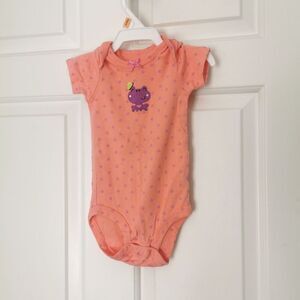 5/$10 Pekkle short sleeve onesie size 6 m